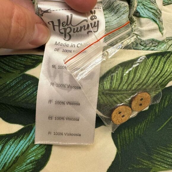 Hell Bunny Rainforest 70s Jumpsuit Wide Leg Cropped Tropical Leaf Size Small - Picture 5 of 6